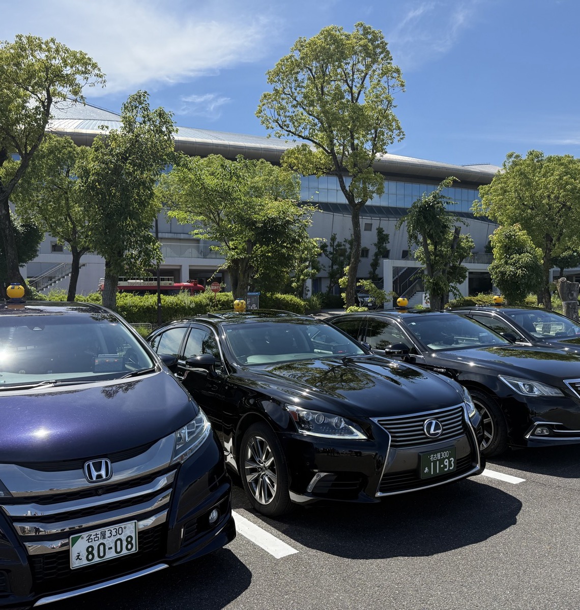 集合する組合所属タクシー